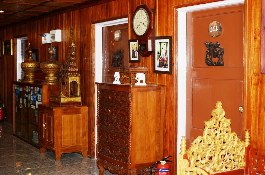 Golden Empress Hotel Nyaungshwe Exteriör bild