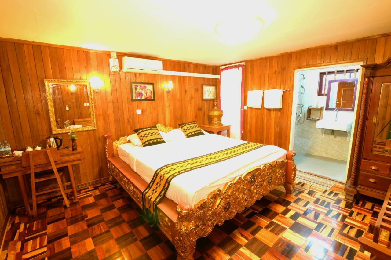 Golden Empress Hotel Nyaungshwe Exteriör bild